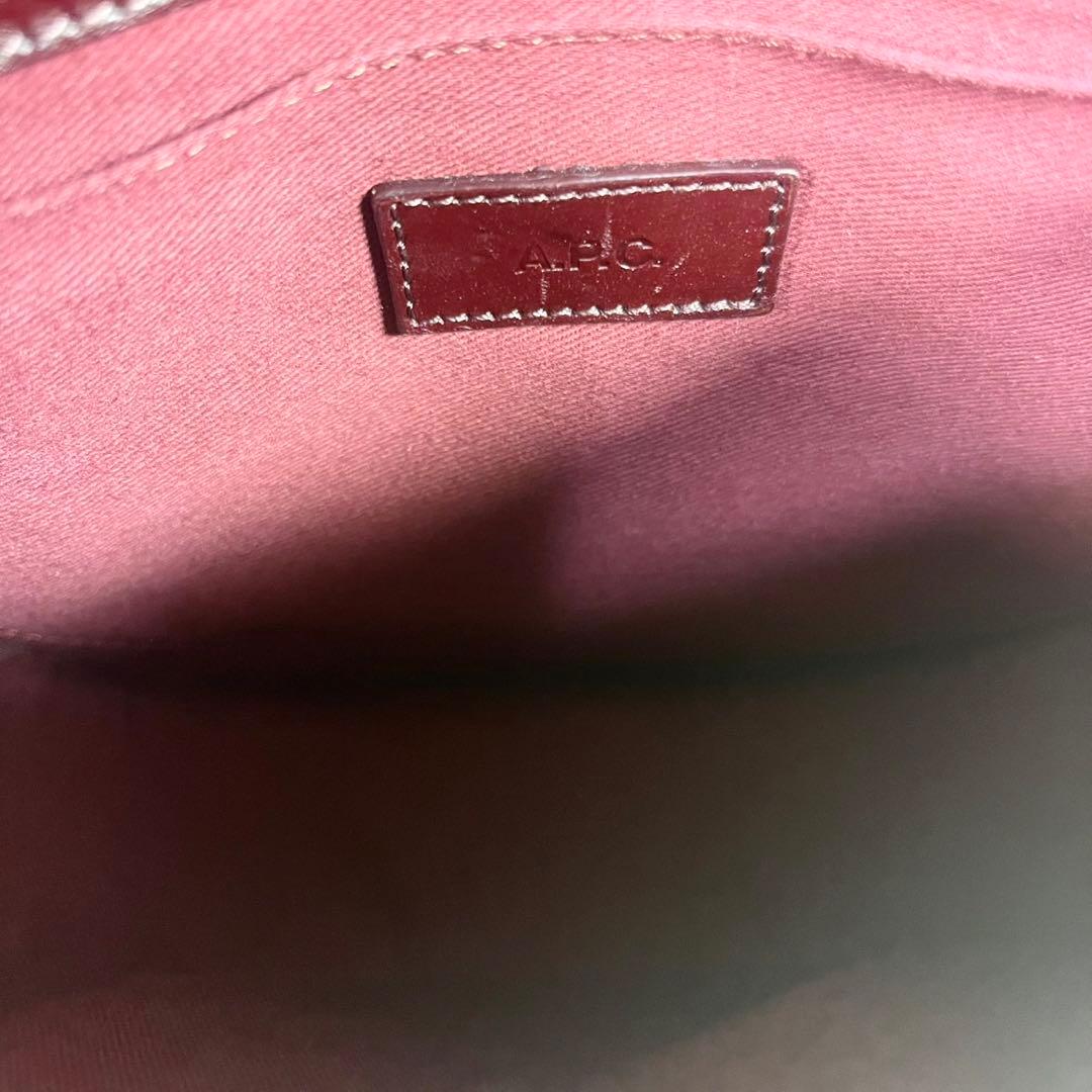 A.P.C. アーペーセー betty ベティ ショルダーバッグ レッド