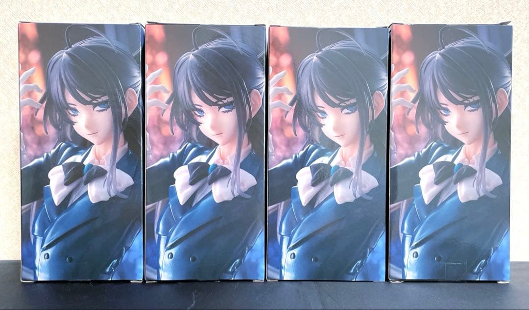 Ado フィギュア Winter ver.ラウンドワン限定　4体セット