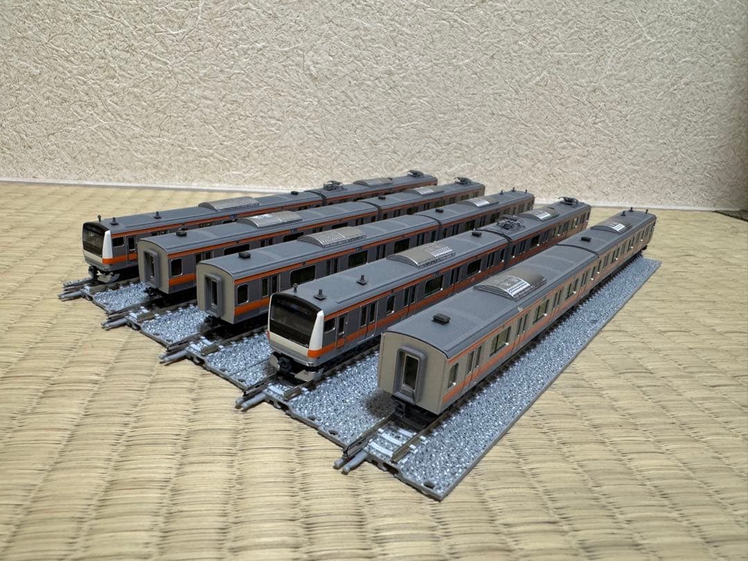 Nゲージ KATO E233系中央線(H編成・トイレ設置車)