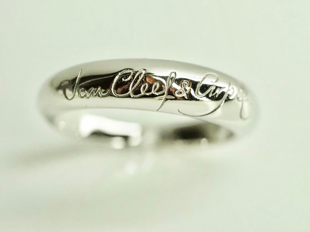 ヴァンクリーフ&アーペル　18ktWG アンフィニシニアチュールリング　15号