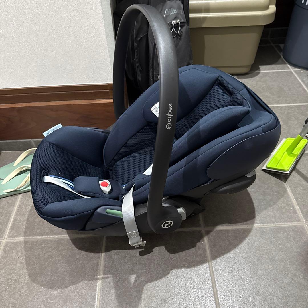 Cybex ベビーキャリー ネイビー