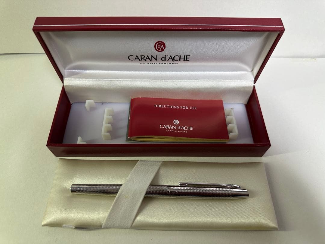 PATEK PHILIPPE　 Caran d'Ache　ボールペン