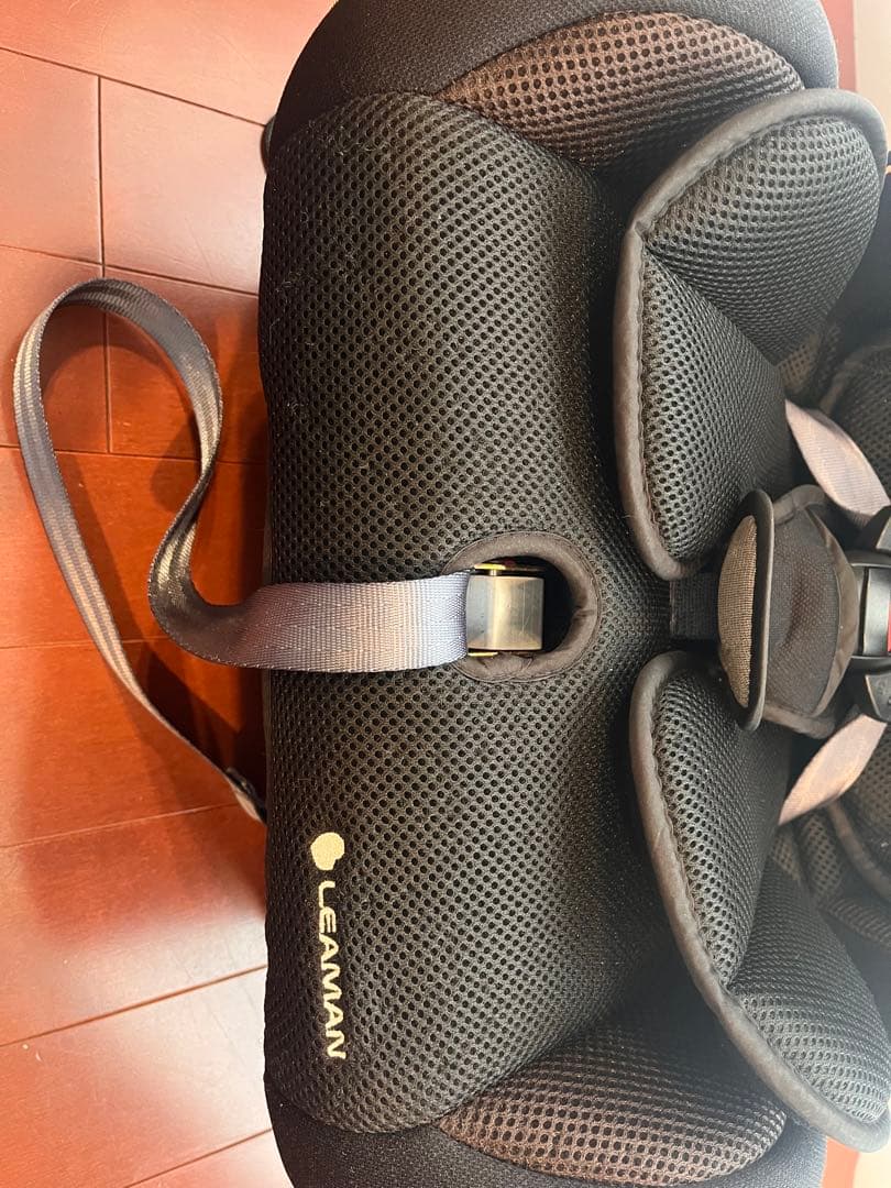 シートベルト固定　チャイルドシート