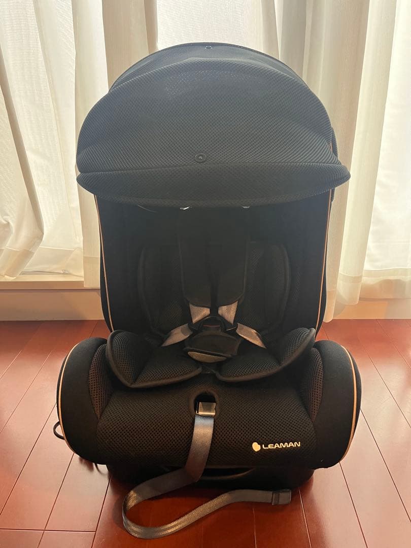 シートベルト固定　チャイルドシート