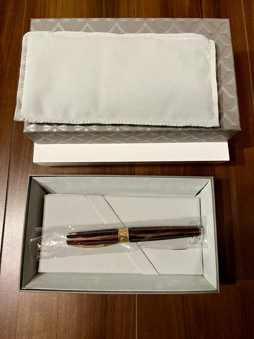 極美品 ビスコンティ 万年筆 ミラージュ ミュトス アポロ 07-08-FP F