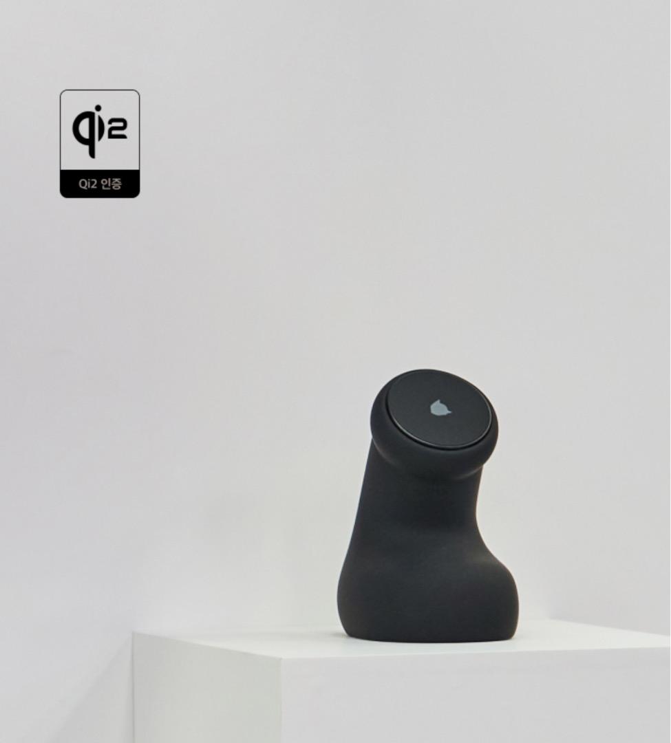 鉄腕アトム ブラックエディション スペシャルパッケージ （Qi2対応