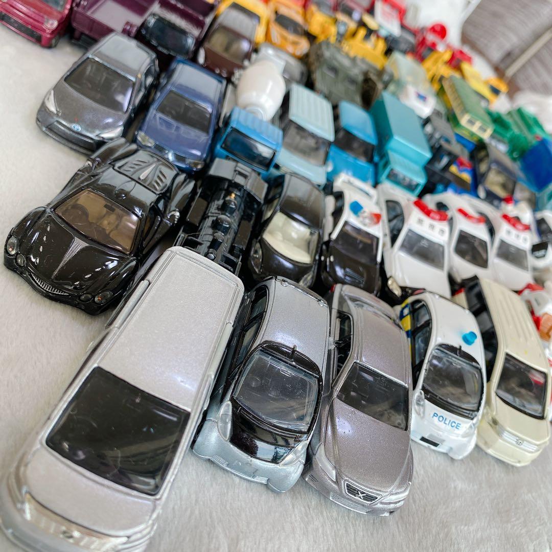 トミカ　85台　セット　大量　まとめ売り　ミニカー　車　はたらく車