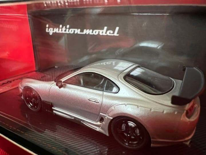 限定ミニカー2台付き！イグニッションモデル　ジオラマ　100限定　1/64