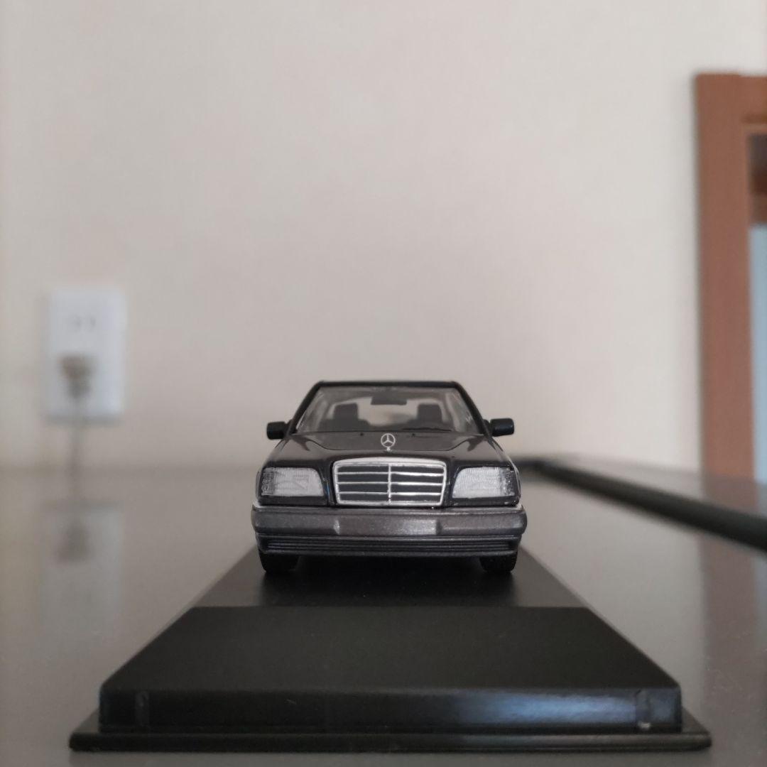 メルセデス W124 Eクラス 後期型モデルカー
