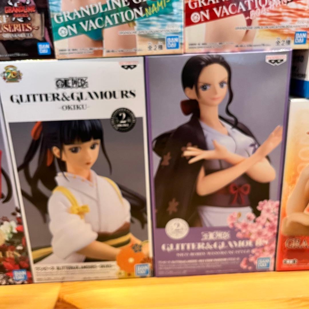 ワンピース フィギュア まとめ売り ルフィ ハンコック ウタ シャンクス