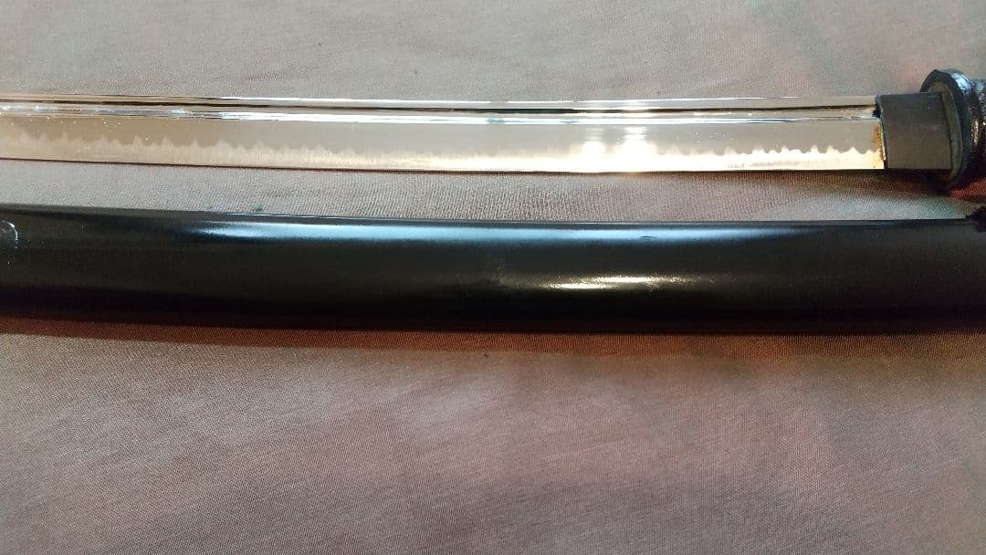 【樋入り尖り互の目刃紋】模造刀 舞踊 模擬刀 拵え 喰出し鍔 刀剣 日本刀 刀