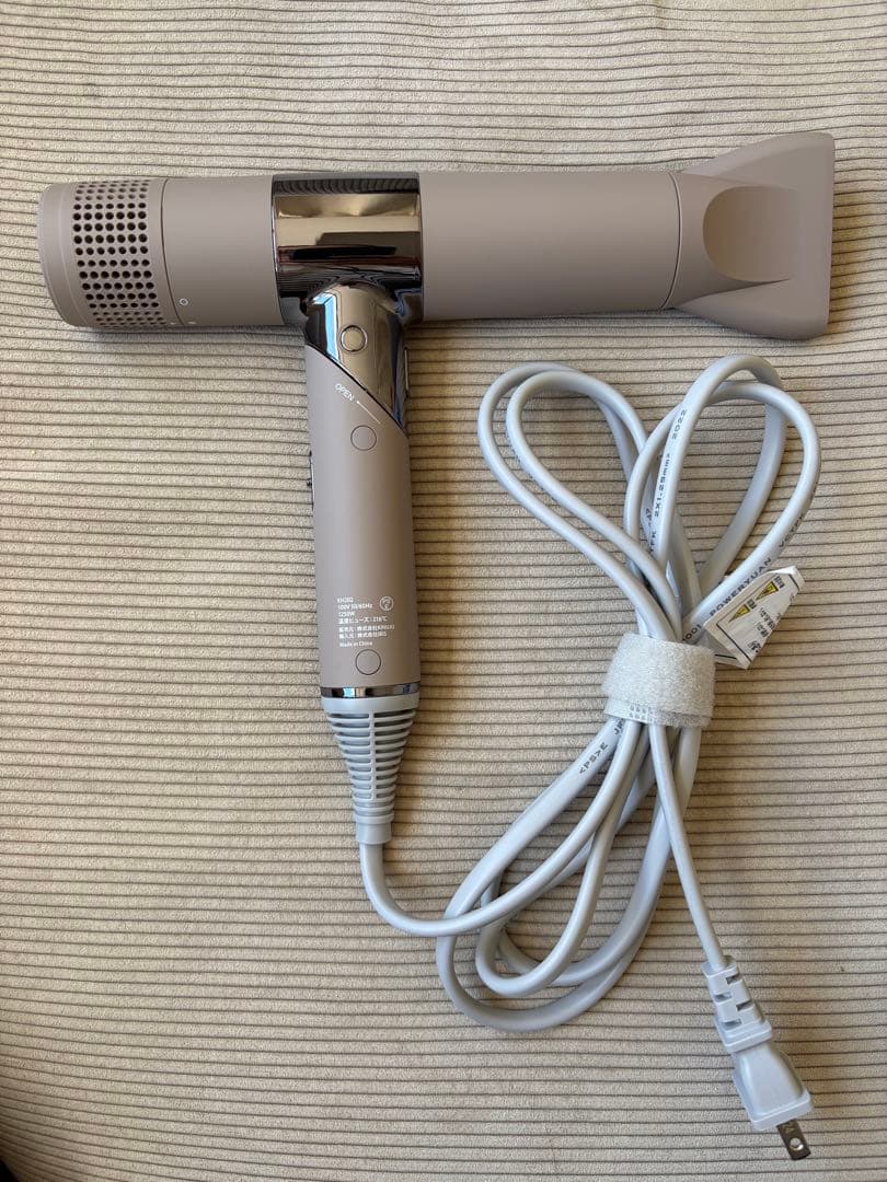 KINUJO キヌージョ　ヘアドライヤー