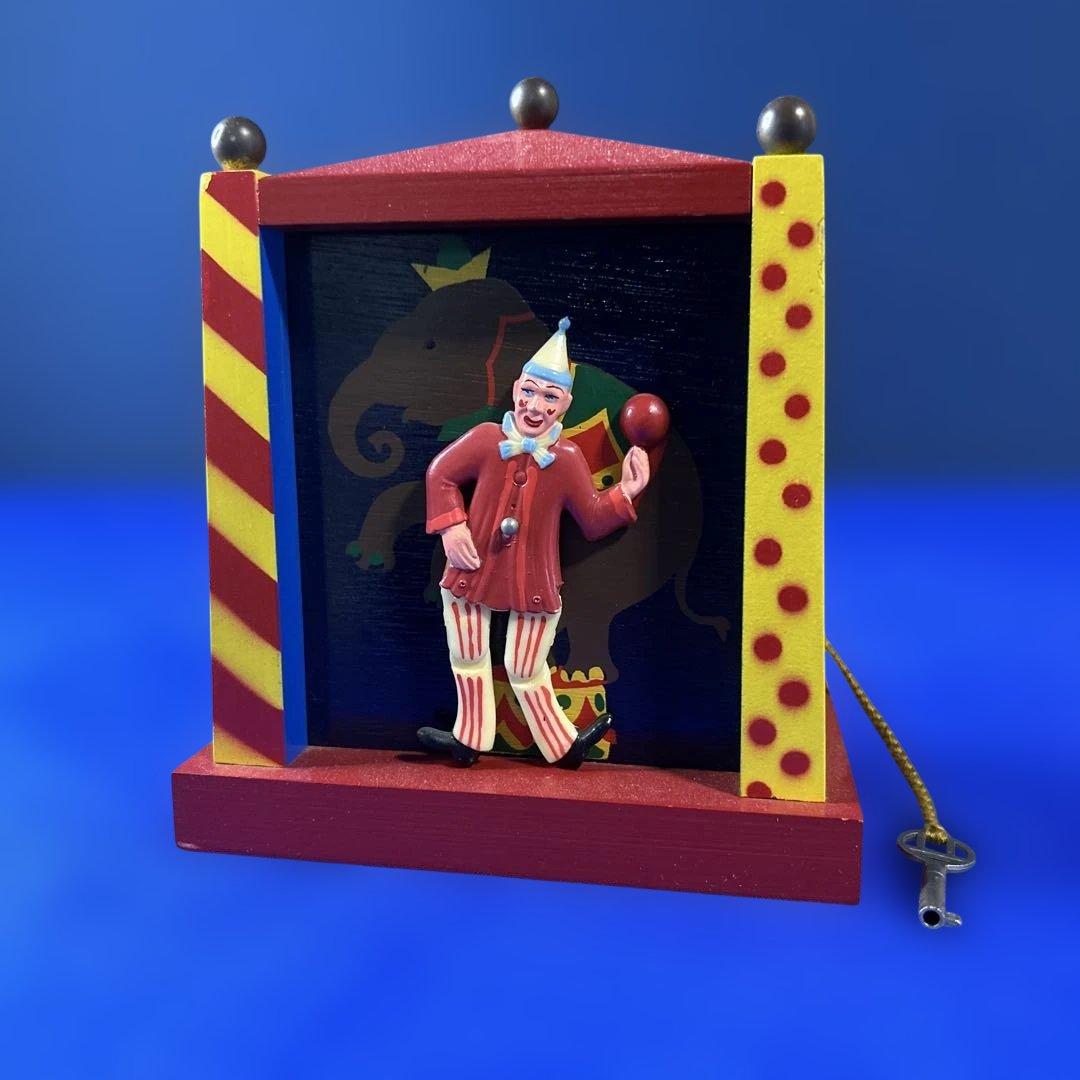 【アンティーク】REUGE スイス製 からくり ピエロ オルゴール　カギ付 中古品】 REUGE リュージュ イタリア アンティーク 葉巻入れ ロココ