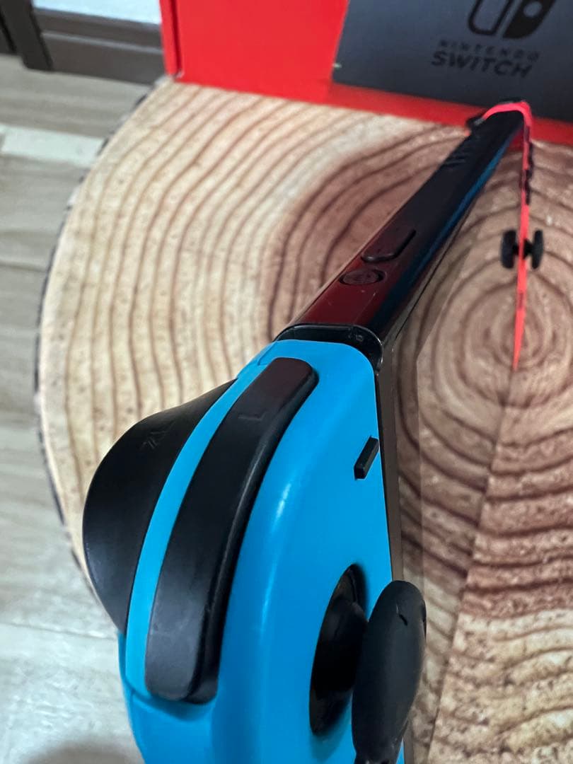 Nintendo Switch ニンテンドースイッチ本体　ネオン③