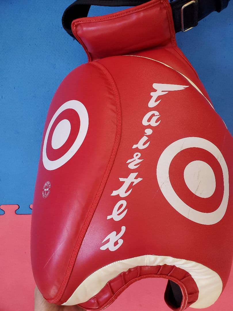 Fairtex 赤 ローキックパッド　右足のみ Fairtex 赤 ローキックパッド 右足のみ Fairtex 赤 ローキックパッド