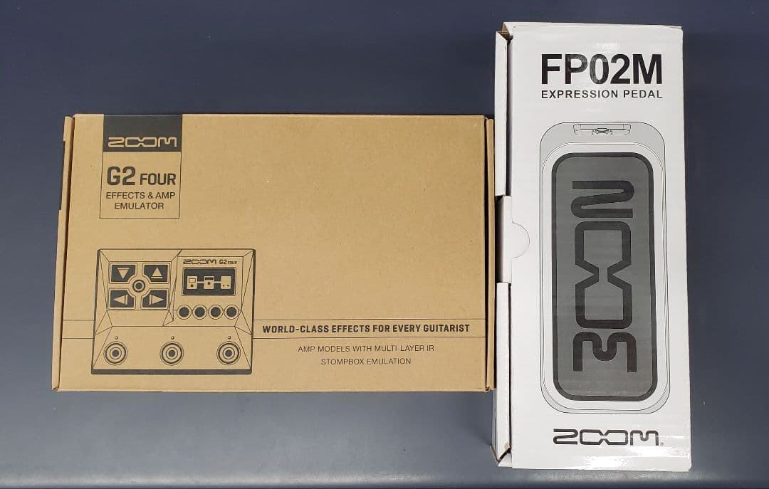 ZOOM G2 FOUR + FP02M (エクスプレッションペダル) - メルカリ