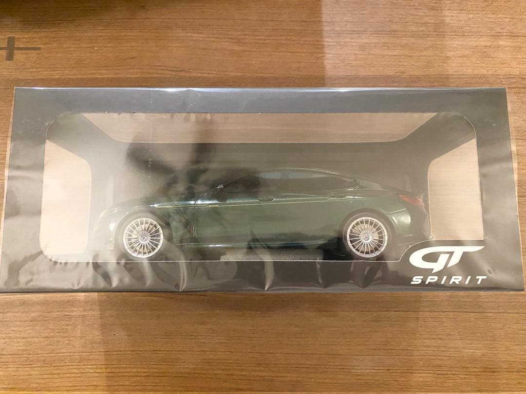 新品 1/18 GTスピリット BMWアルピナ B8 アルピナグリーン