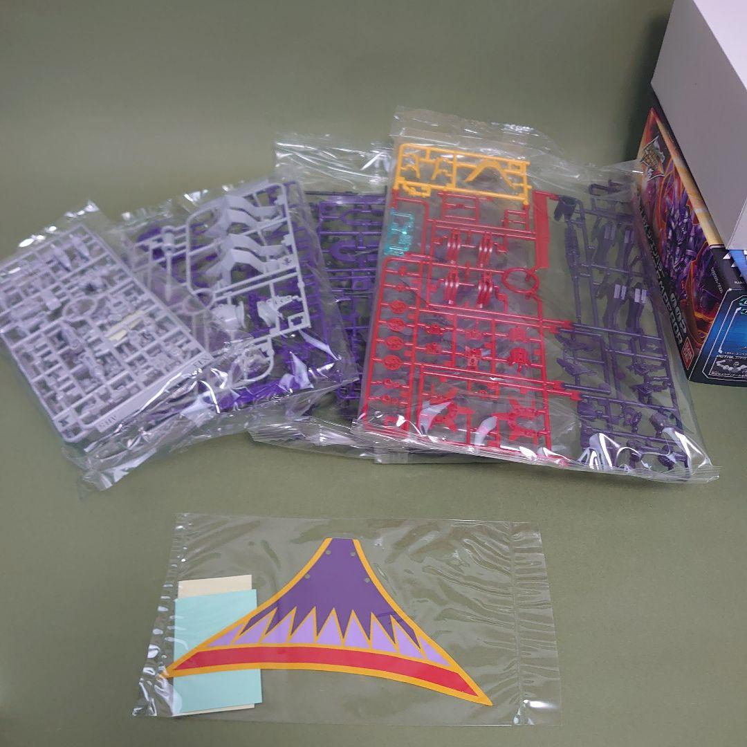 ダンボール戦機 プラモデル ハイパーファンクション LBX ジ・エンペラー