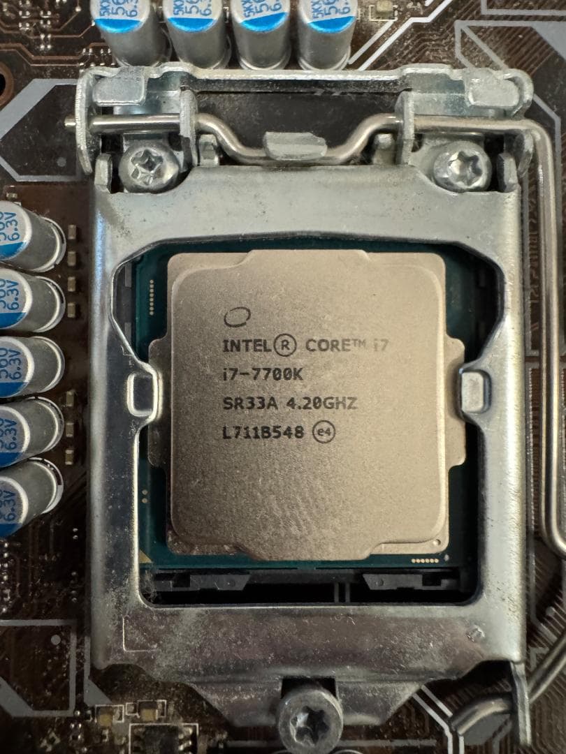i7-7700K　マザーボードセット セット】Intel Core i7 7700K + msi z270 CPU Core i7 7700 msi z270