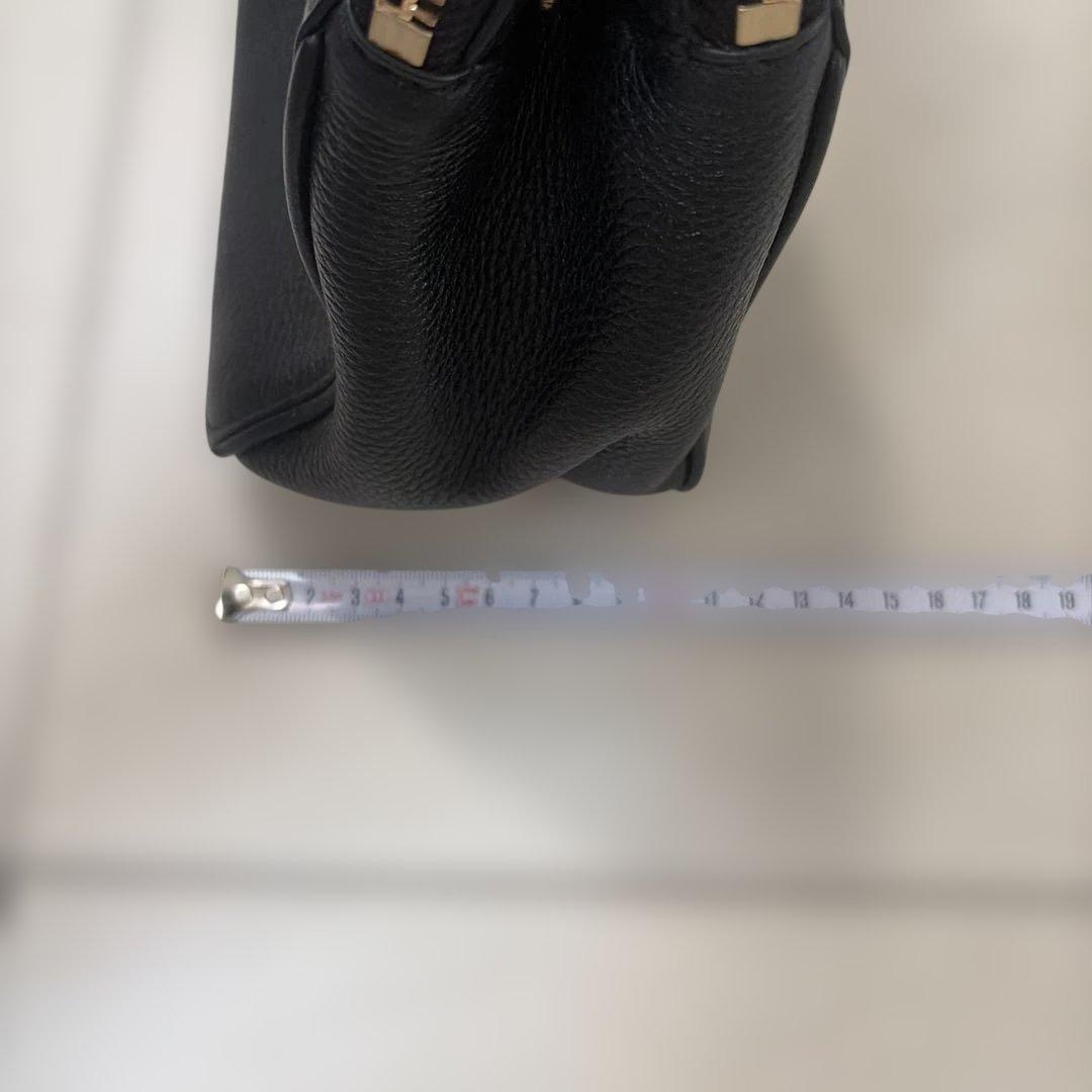 Tory Burch ブラックレザーハンドバッグ