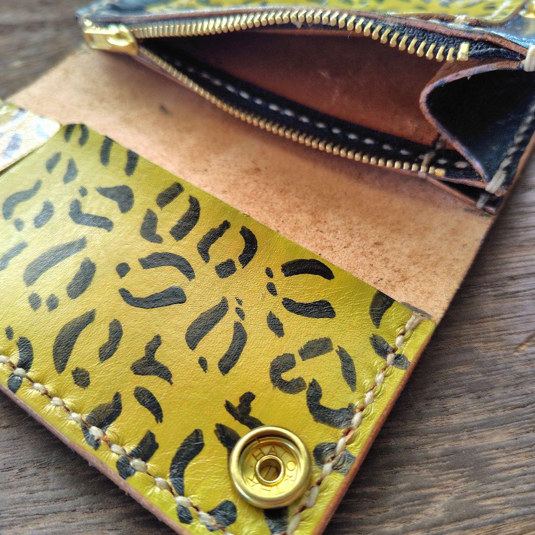 ミドルサイズ トラッカーウォレット 黒× 豹＆ハイビスカス 欲張りセット 84