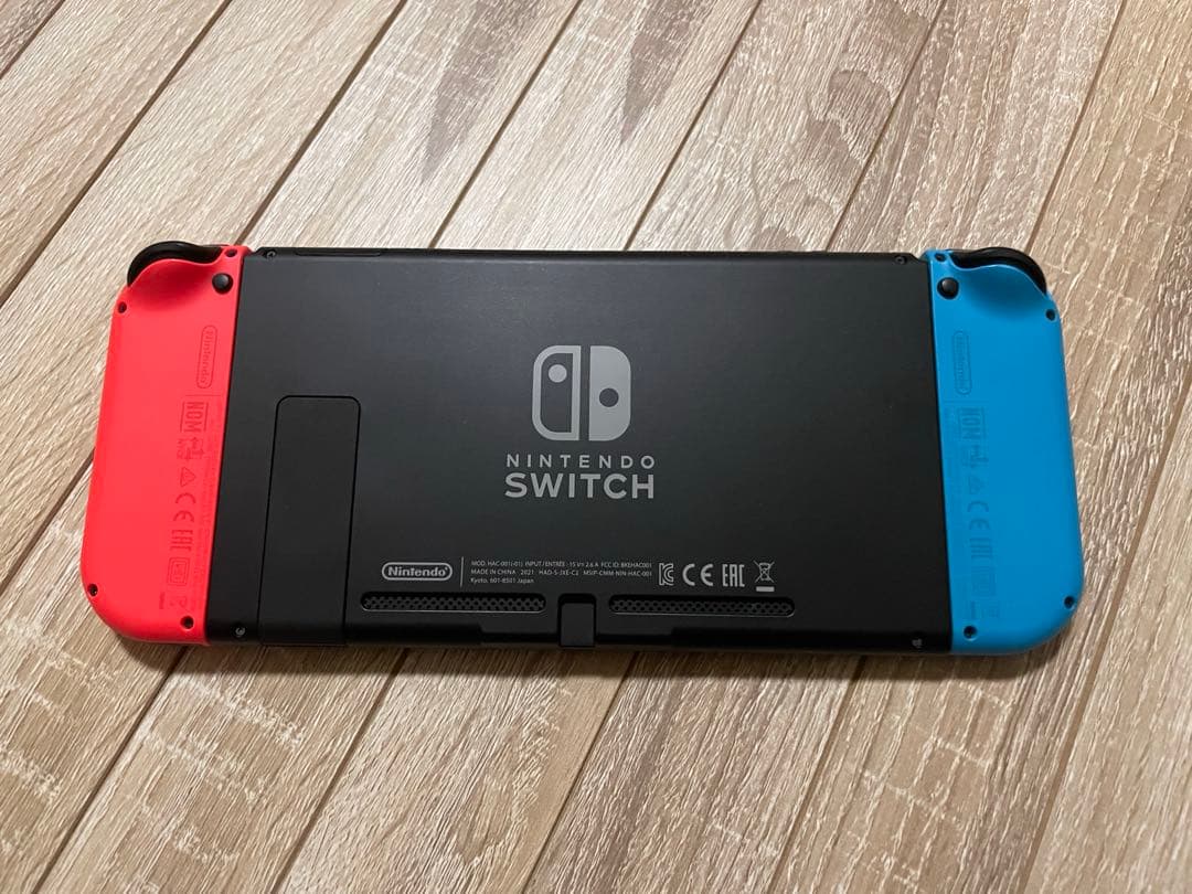 【美品】Nintendo Switch 本体