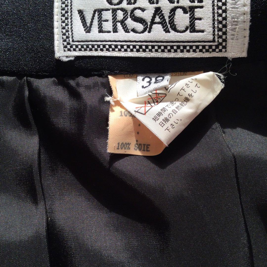 ジャンニヴェルサーチ　ヴィンテージ　シルク　プリーツ　スカート