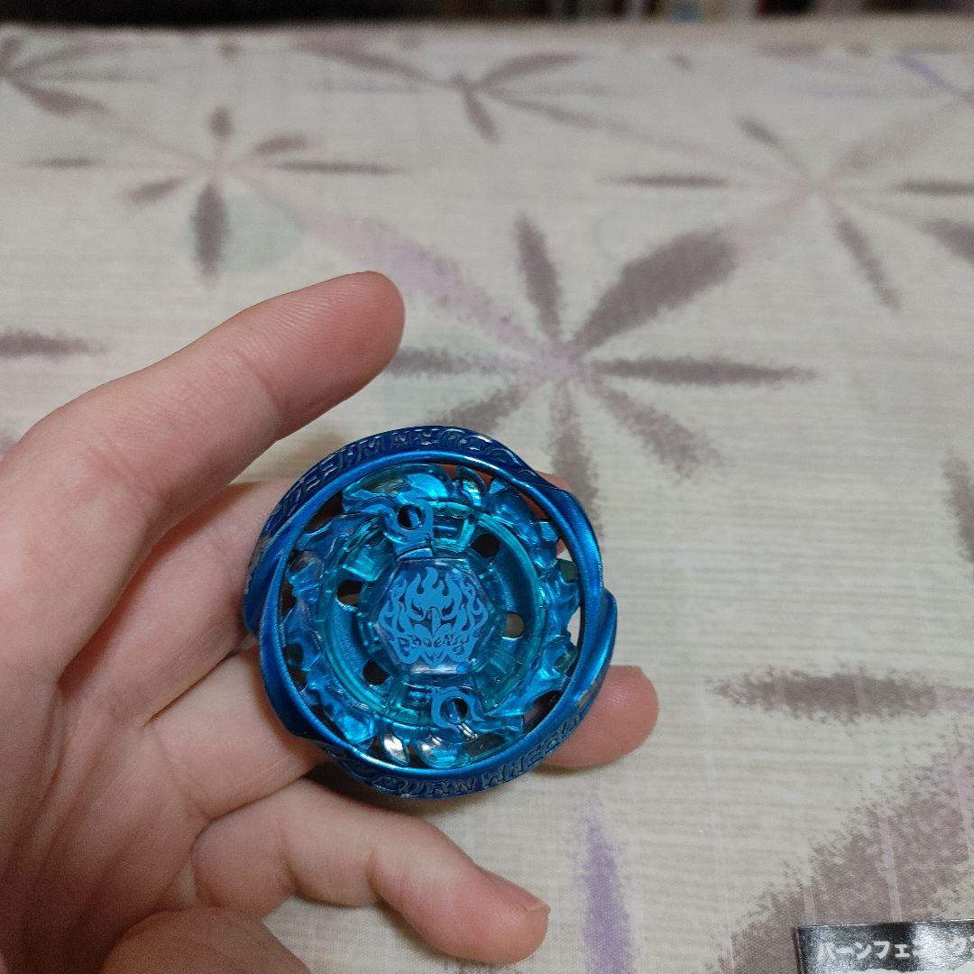 メタルファイトベイブレード バーンフェニックス ブリザードバージョン