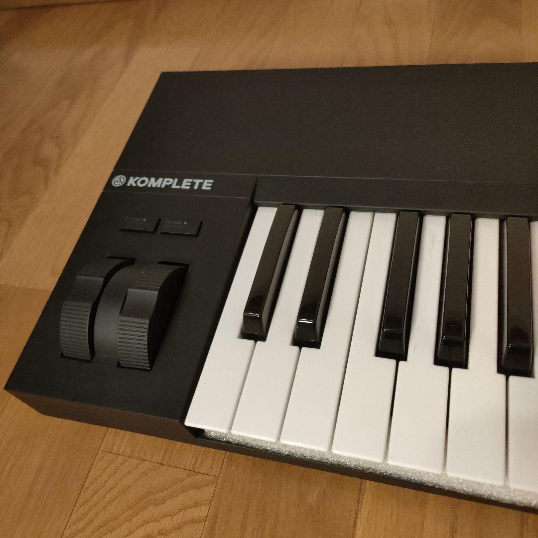 ネイティブインストゥルメンツ キーボード KOMPLETE KONTROLA61