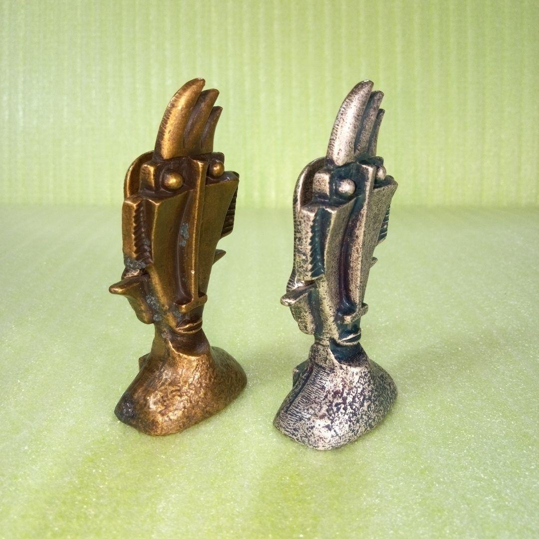 アンティーク調な絵画みたいな置物フォトスタンドペーパーウェイト2個