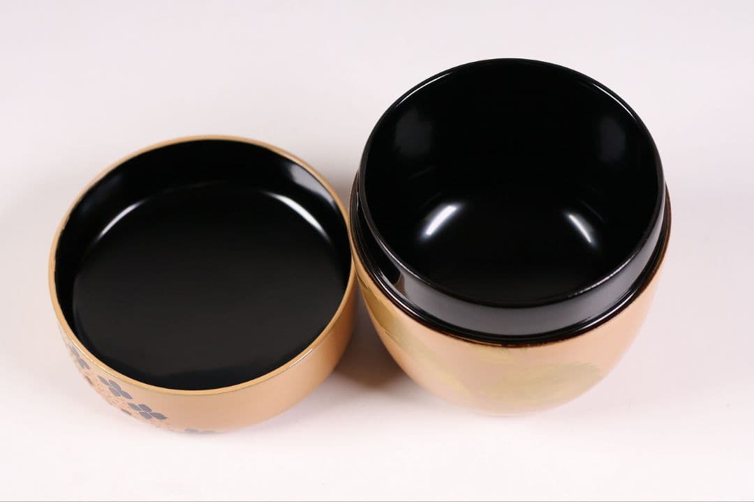 茶道具 中出松峰 白塗 紫陽花蒔絵 中棗 木製 共箱 漆芸 螺鈿