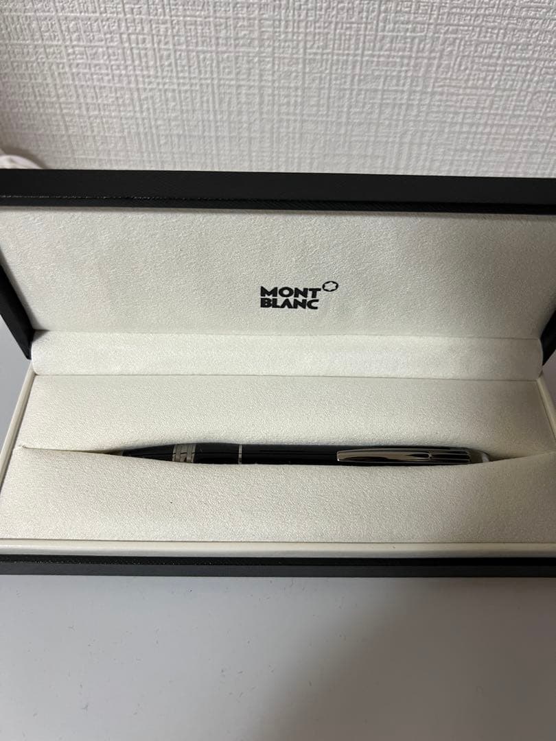 MONTBLANC ボールペン 黒 専用ケース付き