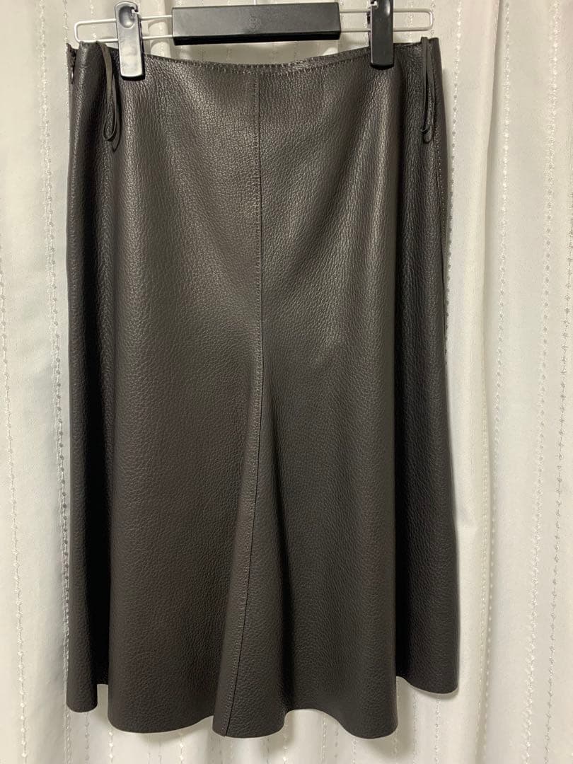 エルメス HERMES ダークブラウン ディアスキンレザー フレアスカート