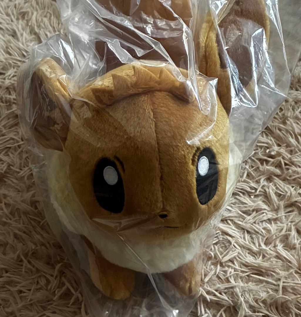 ぬいぐるみ 等身大イーブイ 寝そべり