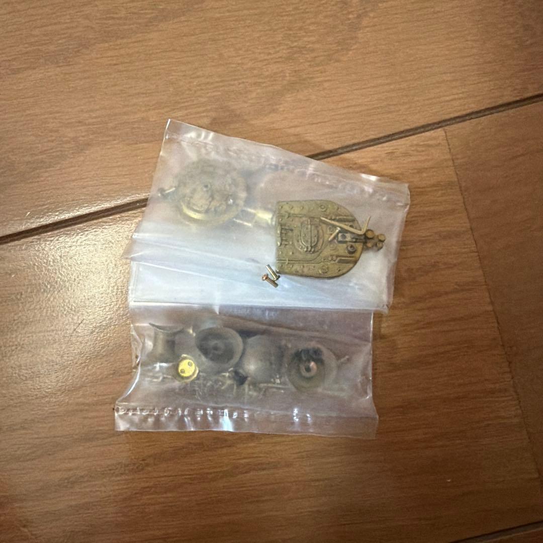 ナ*ナ様 珊瑚模型　9750 未完成品　ジャンク