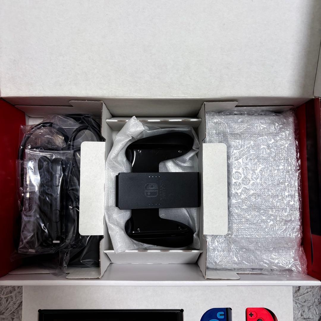 【美品】Nintendo Switch 本体 ジョイコン2セット 初期化済み