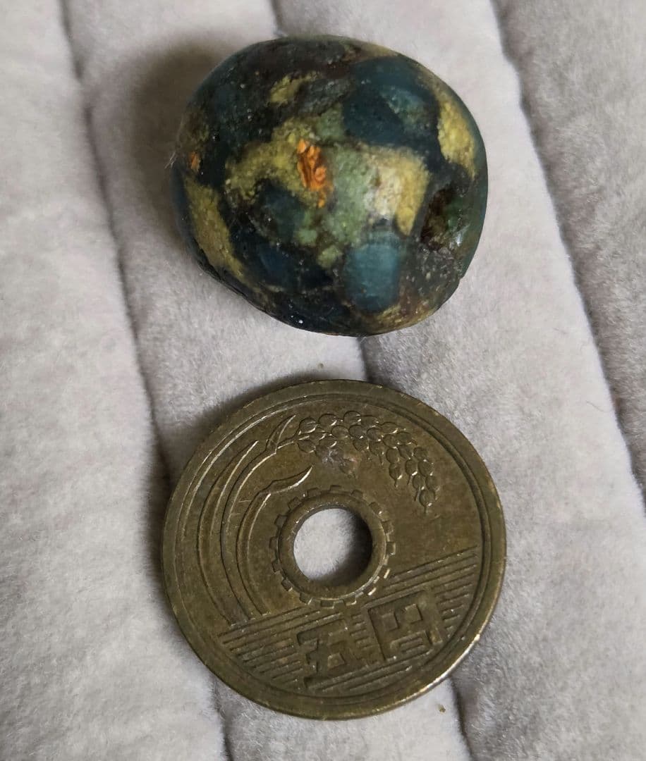 009 ビーズ 古代ジャワ玉 ジャワ島東部で出土 ！