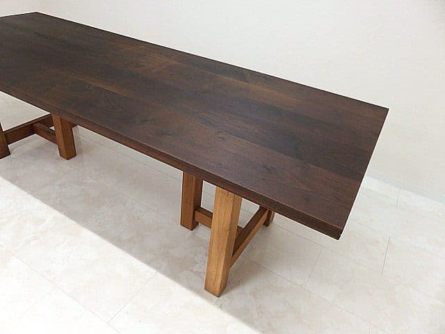 ウォールナット無垢材ダイニングテーブル　W240ｃｍ　多人数用ダイニングテーブル