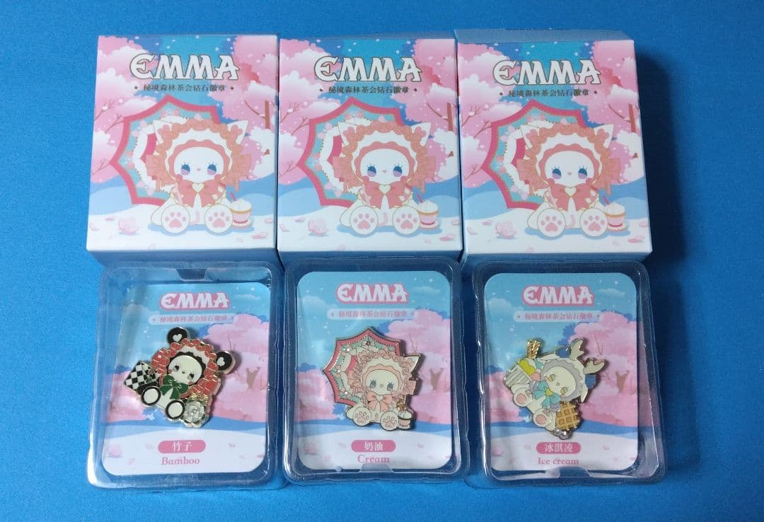 EMMA 秘境の森のお茶会 メタルピンバッジ