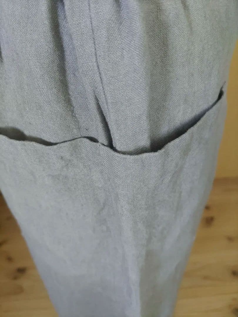 slon square linenポケット付きタックパンツ