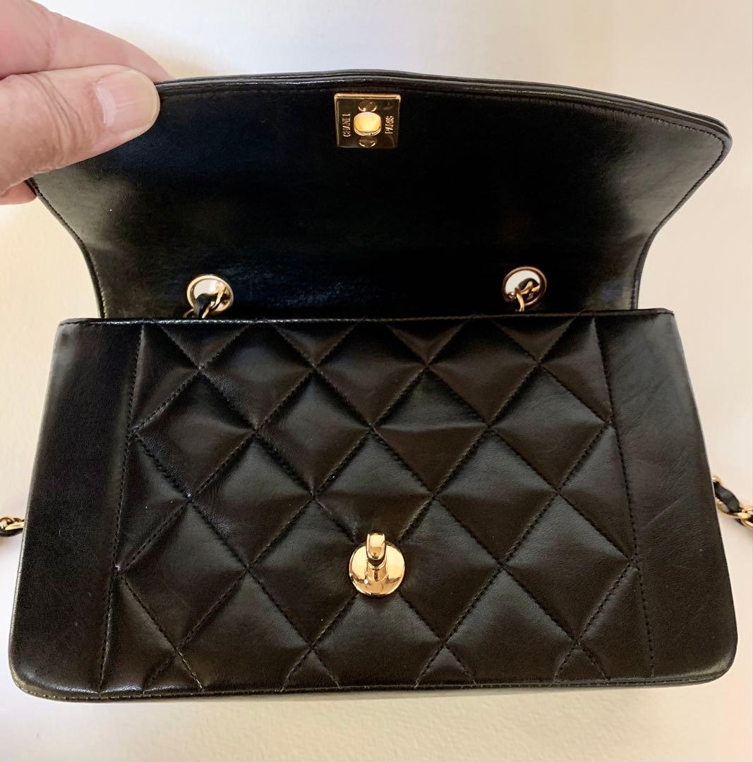 【極美品】CHANELシャネル マトラッセ ダイアナフラップ　ショルダーバッグ