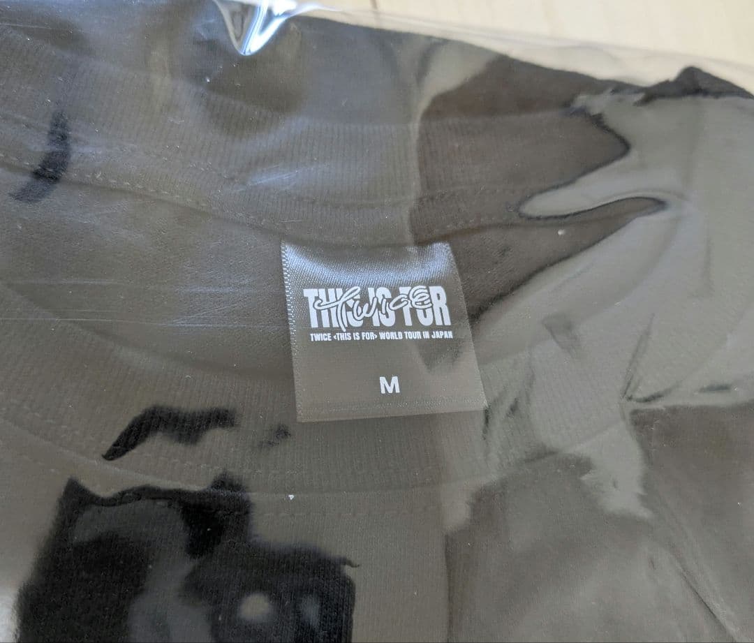 TWICE/THIS IS FOR ツアーTシャツ/モモ/M
