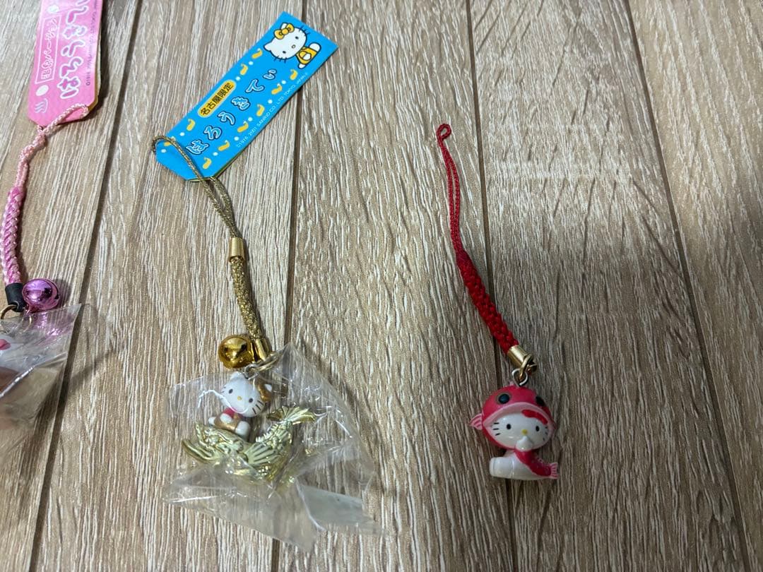 【ご当地キティ】ファースナーマスコット/11個/まとめ売り