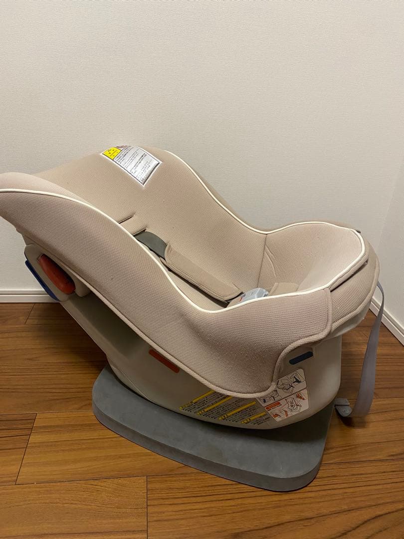 combi コンビ チャイルドシートコッコロ S UX ヘーゼルナッツ