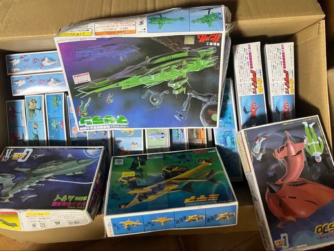 タミヤ 1/35 イタリア海軍 魚雷艇 MAS 500級&クルー6体 イタレリ