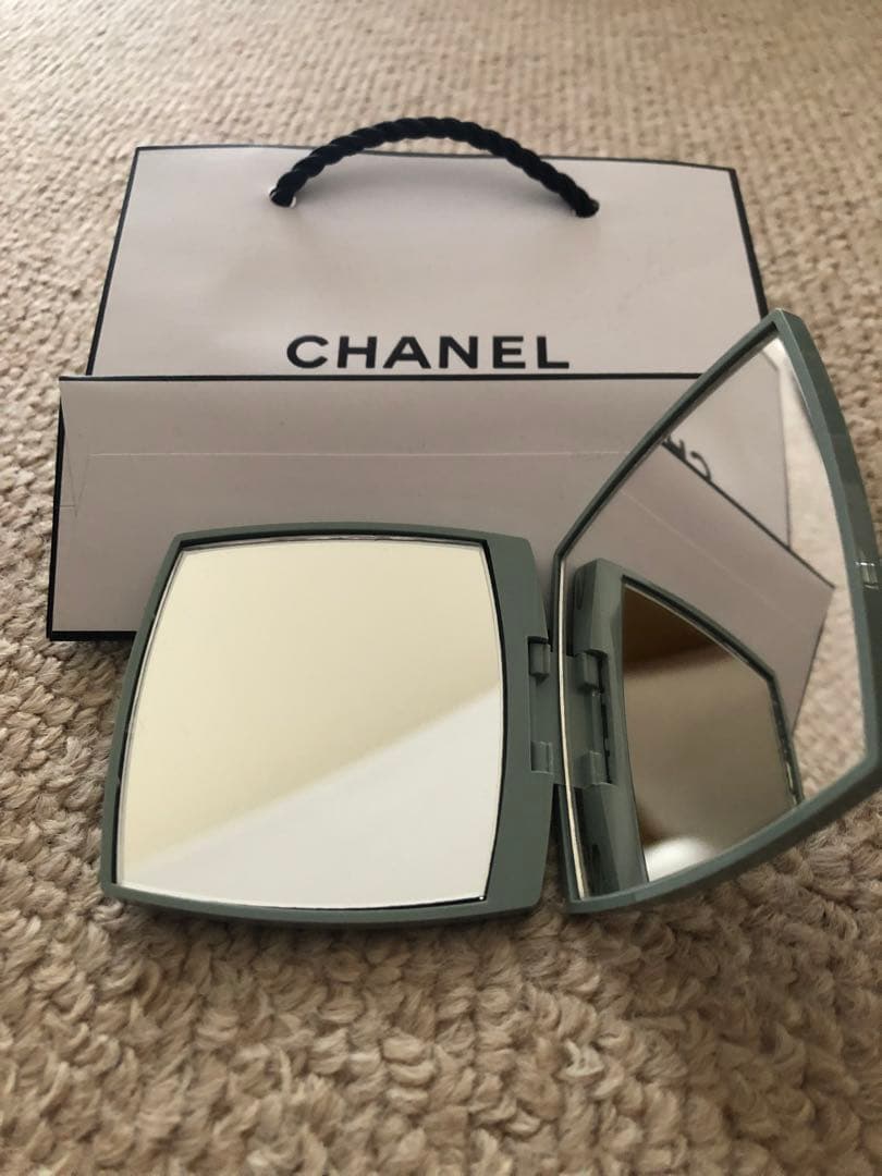 特別限定品CHANELシャネルミロワールドゥーブルファセット131 ミラー未使用