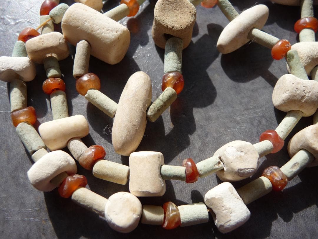 年末セール】古代 ファイアンスビーズ オリジナル ネックレス連