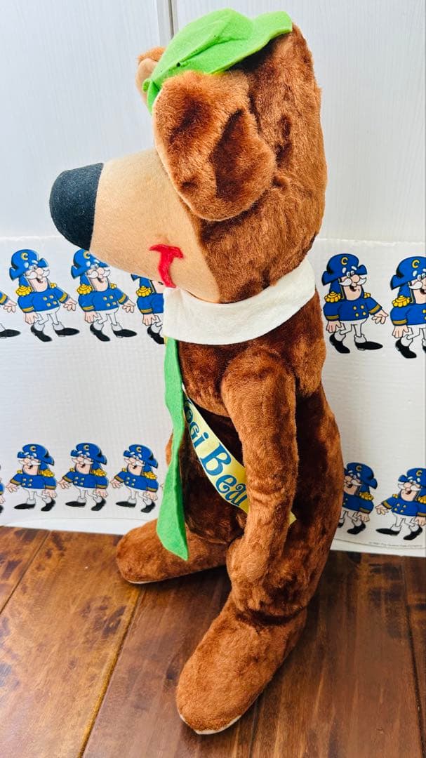 60'Hi!-I'm Yogi Bear Plush Doll ヨギーベア特大