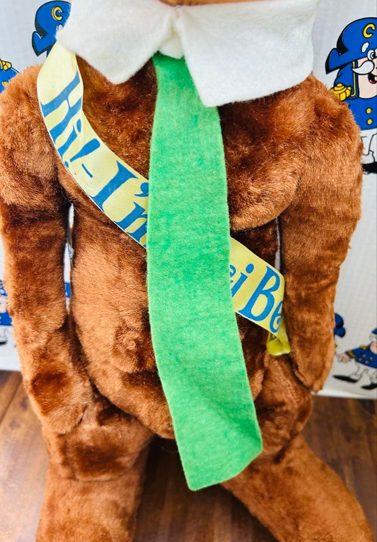 60'Hi!-I'm Yogi Bear Plush Doll ヨギーベア特大