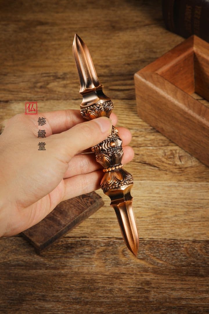 修縁堂】寺院用仏具赤銅色五大明王金剛盤 金剛五鈷杵 三